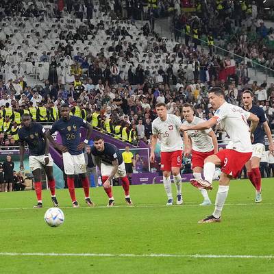 "Fußballverachtend": Spott für Lewandowski-Elfmeter