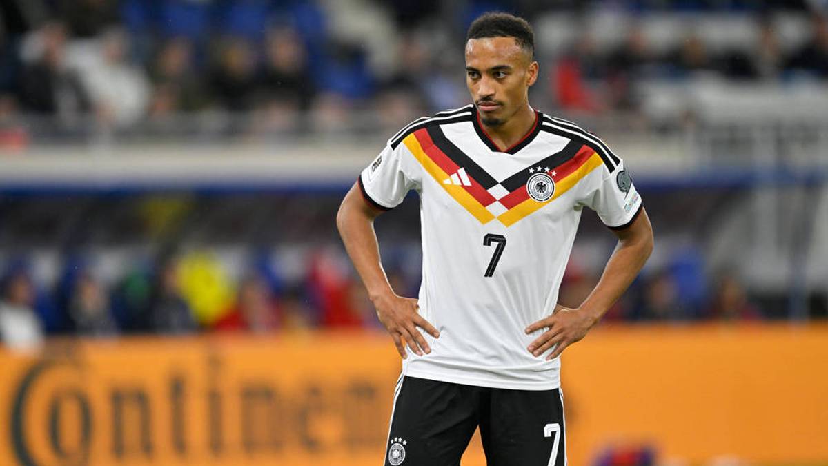 JAMIE LEWELING:
Alter: 25, Verein: VfB Stuttgart, Länderspiele: 4, Tore: 1