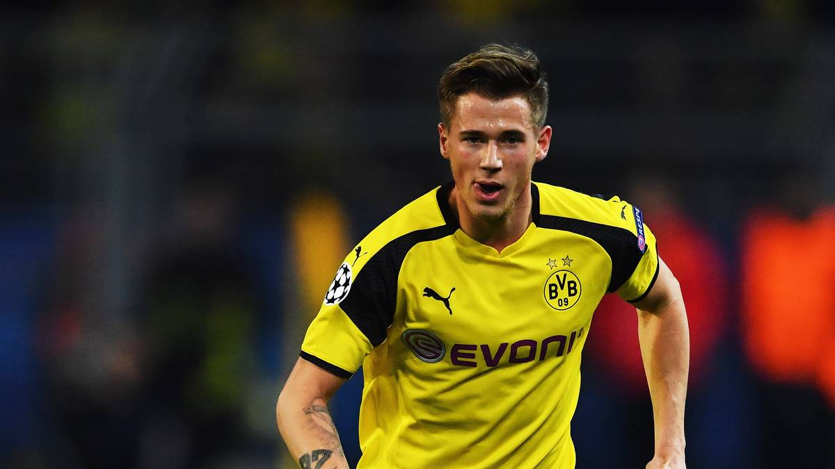 ERIK DURM - Tuchels Andeutungen, er hätte auch in Darmstadt gerne mit derselben Elf wie gegen Leipzig und Hertha gespielt, sprechen für einen Einsatz des zwischenzeitlich fast vergessenen Durm. Aber egal, ob mit ihm, Pulisic oder Schürrle - auf den Außen heißt es VORTEIL BVB, 4:4