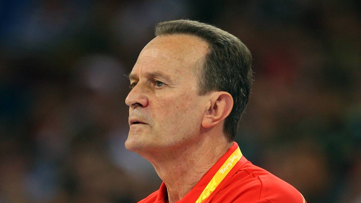 ALBA BERLIN: Neuer Trainer, neues Glück: Trainerlegende Aito Garcia Renenses soll bei den Berlinern mit all seiner Erfahrung einen Neuanfang einleiten. Für den langjährigen Coach des FC Barcelona ist Berlin die erste Trainerstation außerhalb Spaniens