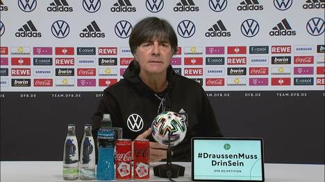 Die Rückkehr von Mats Hummels und Thomas Müller war von vielen DFB-Fans gefordert worden, trotzdem gibt Joachim Löw keinem von beiden eine Einsatzgarantie für die EM.