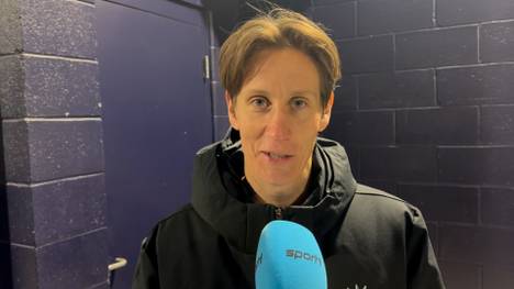 Die Torhüterin Ann-Katrin Berger wurde vor allem durch ihre starke Parade bei der Fußball-EM 2025 bekannt. Im Sport1-Interview spricht sich über die EM, die NFL und wie sie ihre Karriere möglicherweise beenden möchte. 