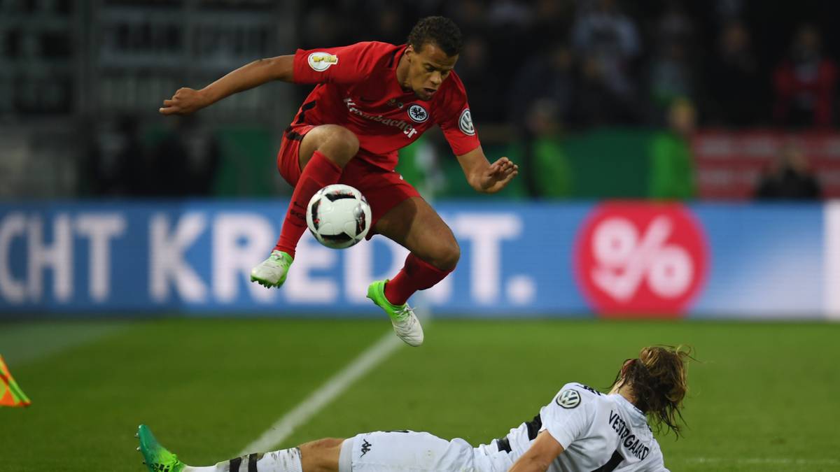 Ansonsten bietet die zweite Hälfte vornehmlich knackige Zweikämpfe, Torchancen gibt es überhaupt keine mehr. Wenig überraschend, dass die Partie in die Verlängerung geht