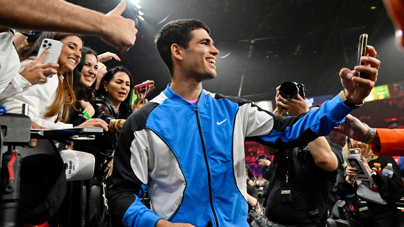 Amateure fordern Stars in Melbourne