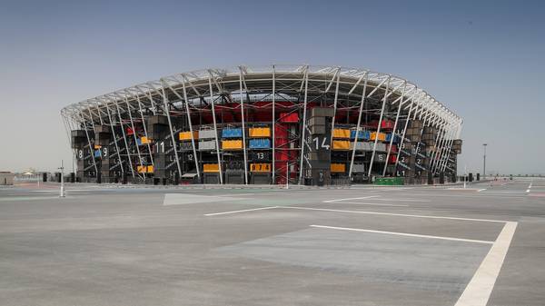 Temporäres und komplett zerlegbares Stadion, Kapazität: 40.000, Standort: Doha, Neubau (Eröffnung 2021), Kosten: Unbekannt, Sieben WM-Partien (Sechs Gruppenspiele, ein Achtelfinale)
