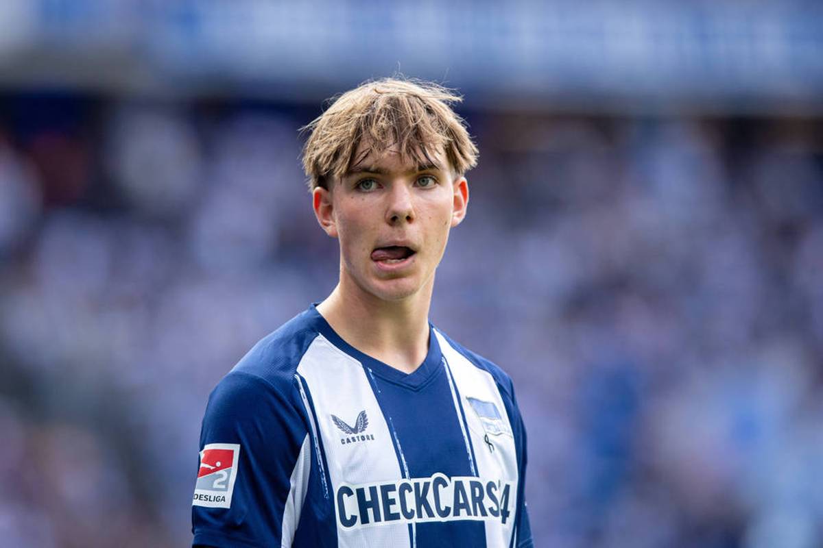 Kennet Eichhorn hat Geschichte geschrieben. Mit gerade einmal 16 Jahren feierte das Hertha-Juwel sein Profi-Debüt in der 2. Bundesliga.