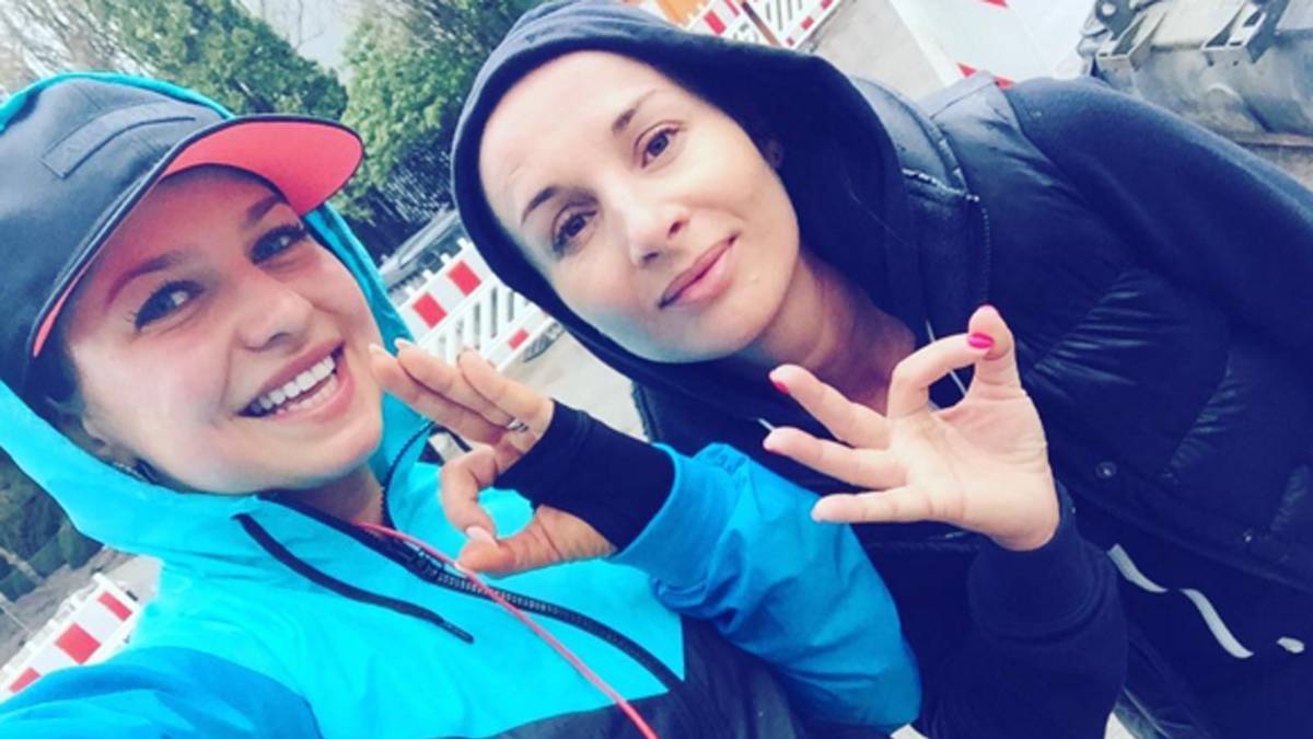 Die Polin geht auch gerne laufen. Bei Instagram postet sie ein Beweisfoto. Fünf Kilometer waren es diesmal