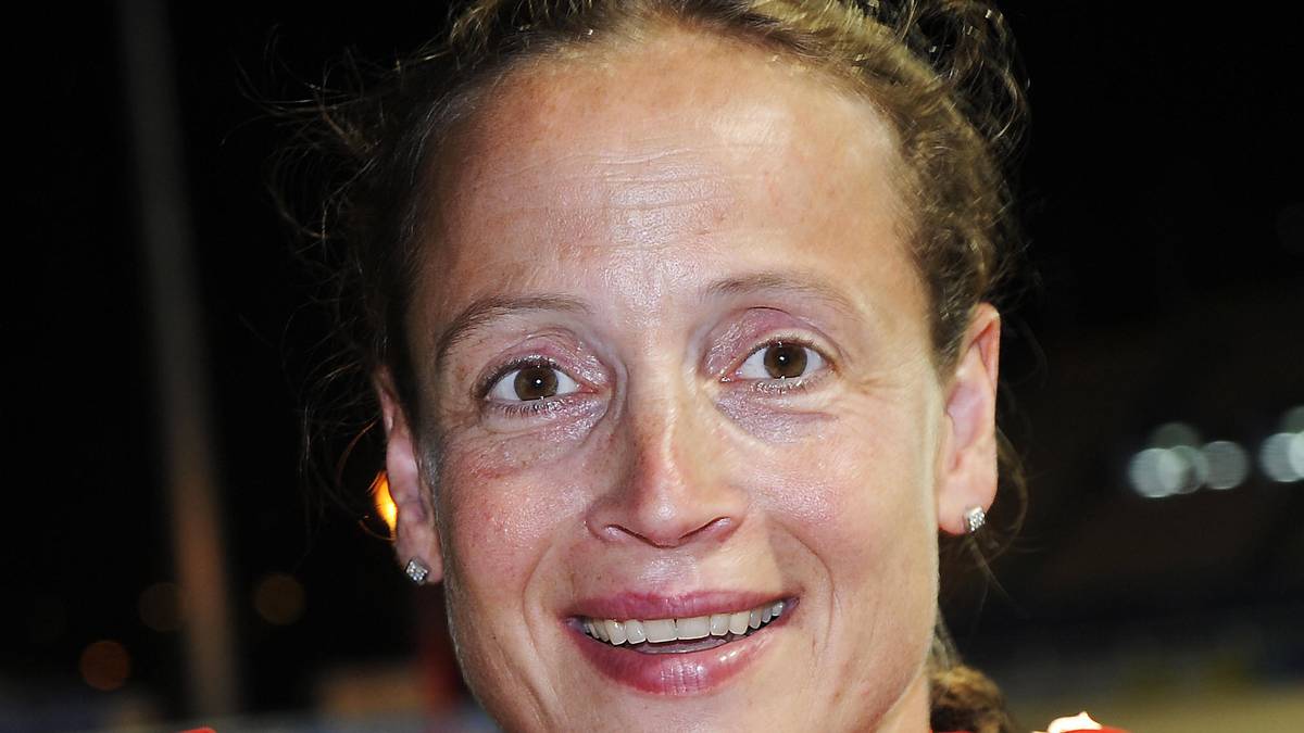 Isabelle Werth ist eine der erfolgreichsten Dressurreiterinnen der Welt. In ihrer langen Karriere gewinnt sie vier Goldmedaillen bei Olympischen Spielen auf unterschiedlichen Pferden