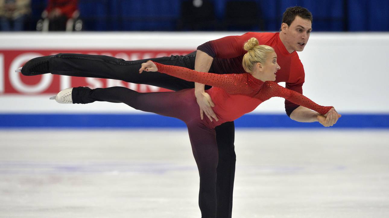 Bavarian Open: Savchenko/Massot führen