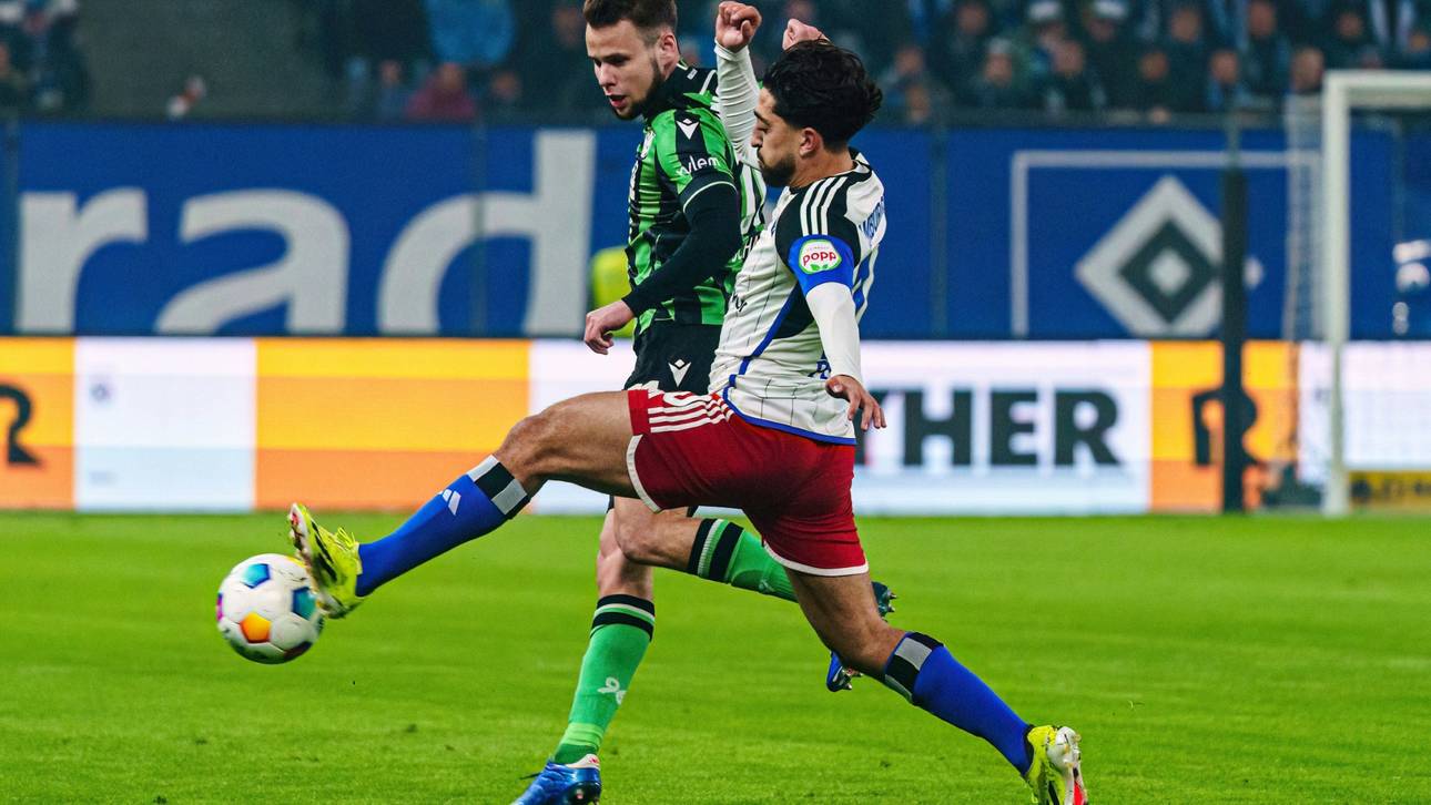 Fast-Abbruch: Fanproteste bei HSV-Niederlage gegen Hannover