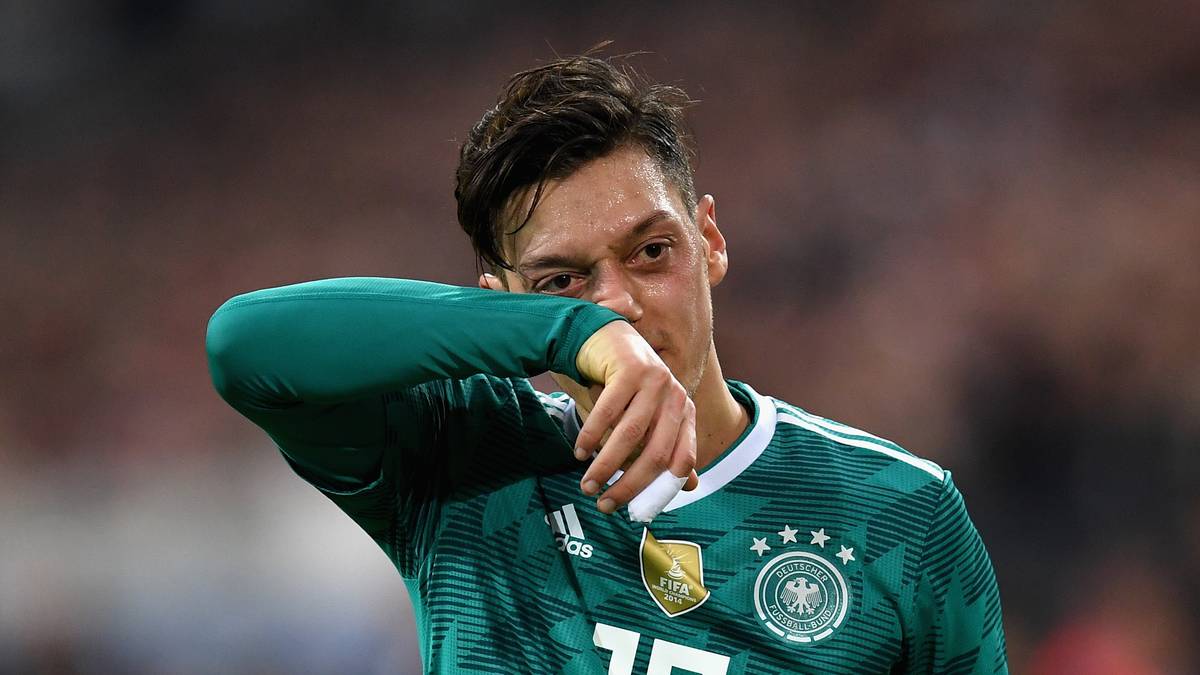 10 - MESUT ÖZIL (FC Arsenal): 89 Länderspiele, 22 Tore