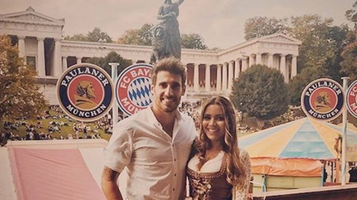 Die Tracht steht ihr gut, doch eigentlich mag es die Brasilianerin Aline Brum eher südländisch