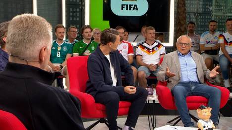 Felix Magath analysiert im FIROCKX.ONE WM Doppelpass Thomas Tuchel und England. Die Trainerlegende ist kein Freund des englischen Nationaltrainers - hält aber dennoch ein flammendes Plädoyer für dessen WM-Leistungen.