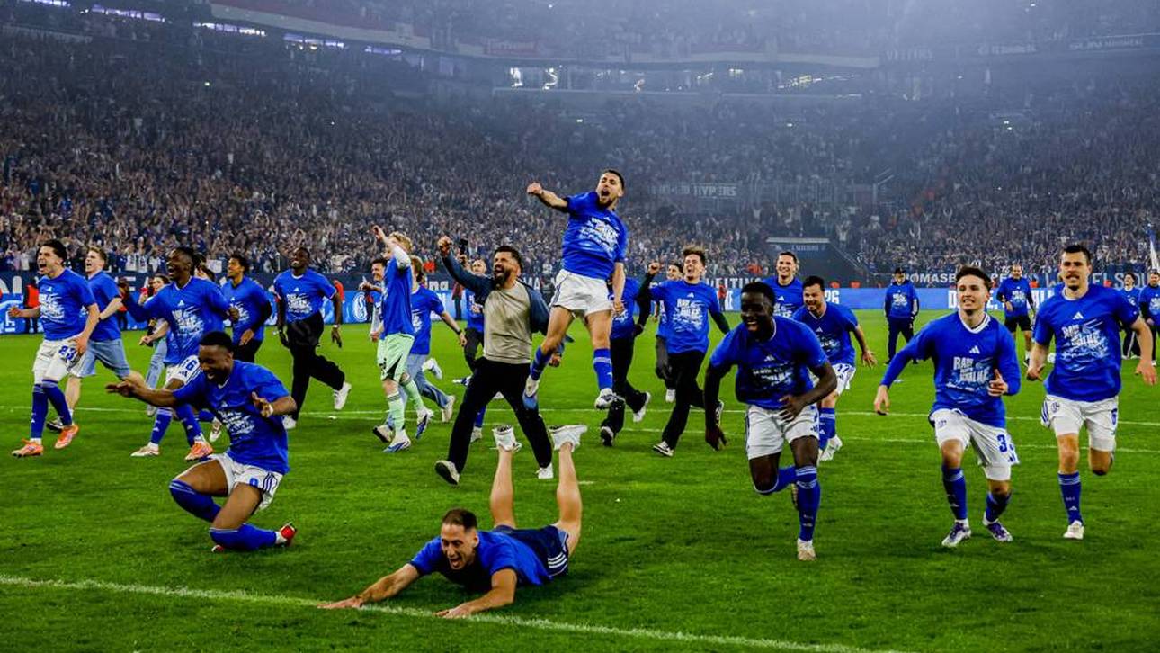 So feierte Schalke den Aufstieg