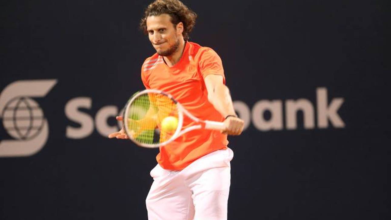 Forláns Tennis-Debüt misslingt völlig