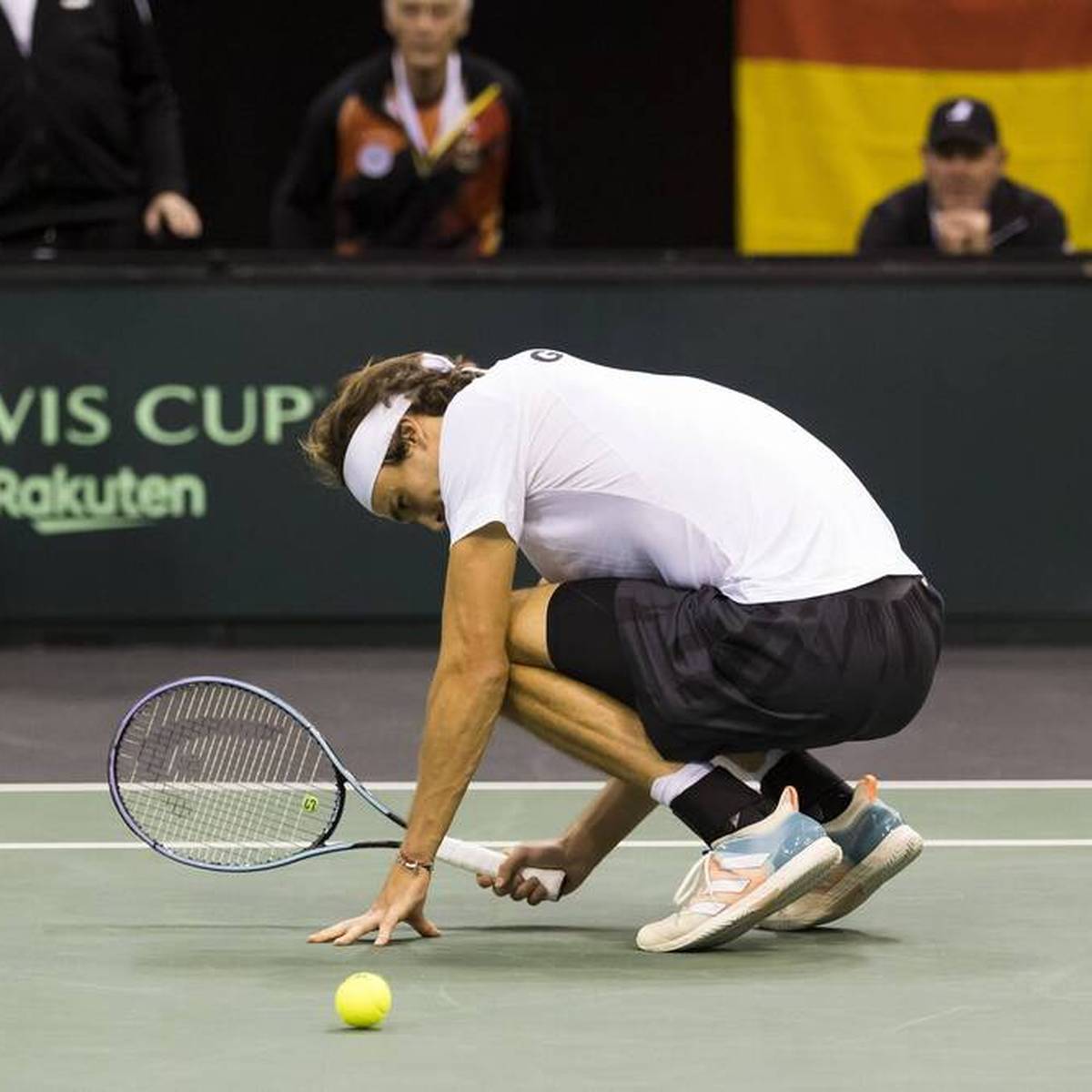 Tennis Zverev-Drama im Davis Cup