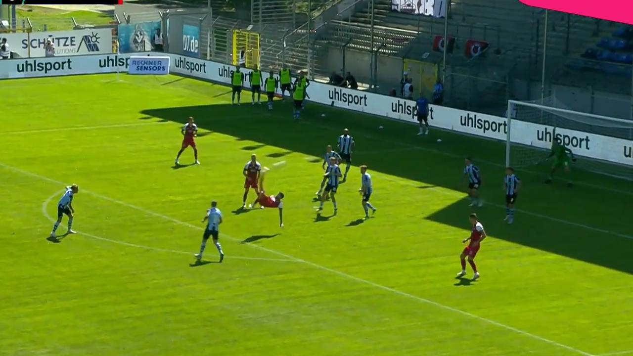 Ein Legenden-Sohn zaubert