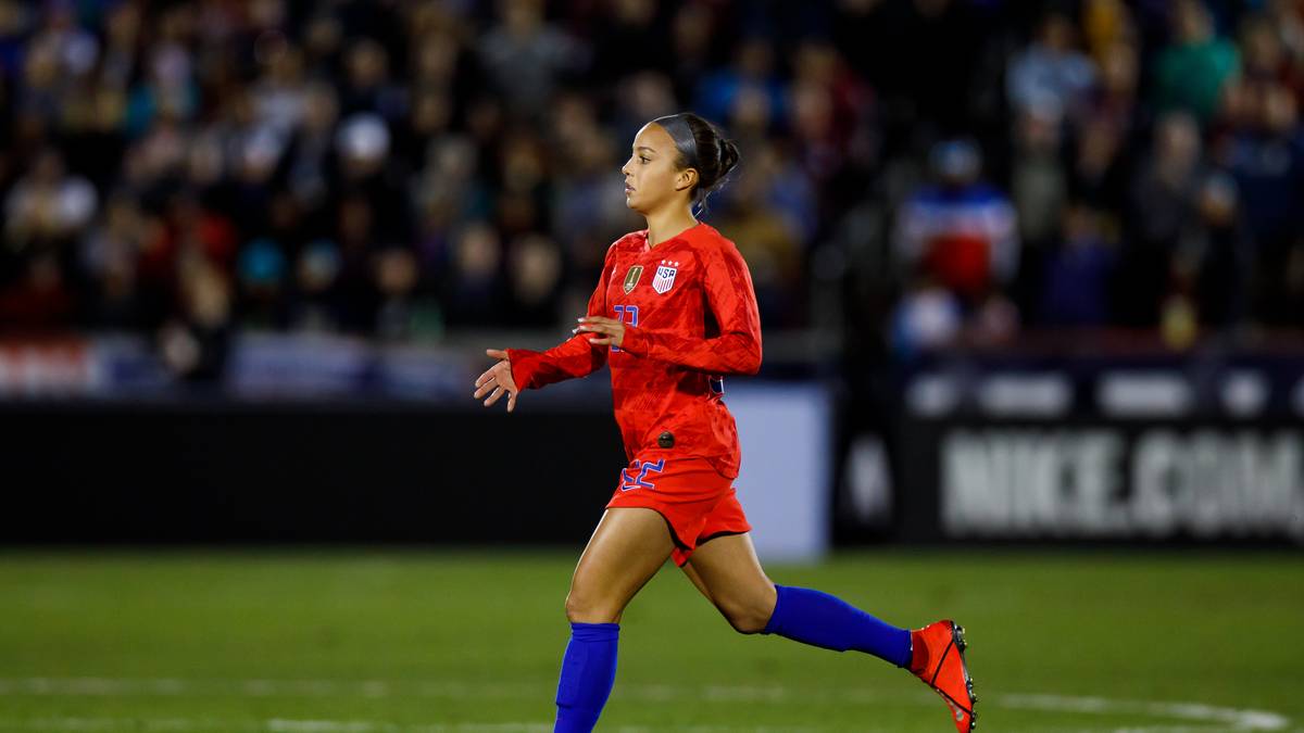 MALLORY PUGH (21/USA): "Mal" gilt als das größte Fußball-Juwel im Land der Weltmeisterinnen. Und sie geht ihren eigenen Weg: Ein Stipendium der renommierten UCLA schlug Pugh einst aus, um ihr Glück gleich als Profi in der US-Liga NWSL zu suchen, wo die Stürmerin seit 2017 für Washington Spirit auf Torejagd geht