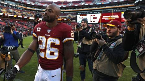 LANDOVER, MARYLAND - DECEMBER 15: Running back Adrian Peterson #26 of the Washington Redskins looks on after losing to the Philadelphia Eagles at FedExField on December 15, 2019 in Landover, Maryland. (Photo by Patrick Smith/Getty Images)