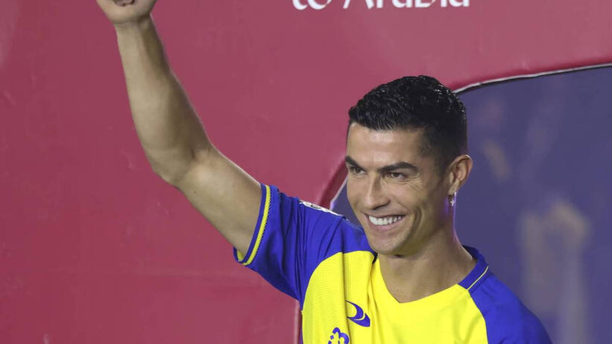 Cristiano Ronaldo machte im Winter den Anfang und wechselte nach Saudi-Arabien zu Al-Nassr. In diesem Sommer folgten weitere Superstars dem Ruf der Wüste