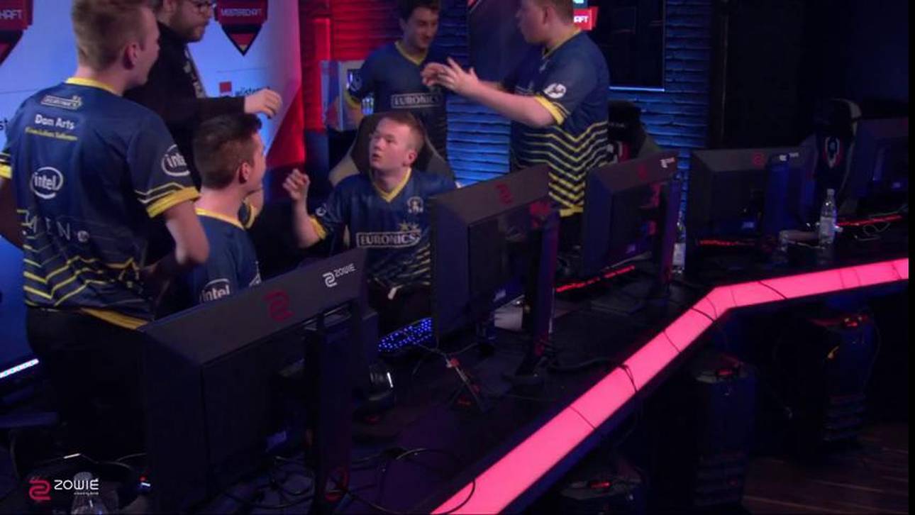 EURONICS führt das LoL-Bracket an