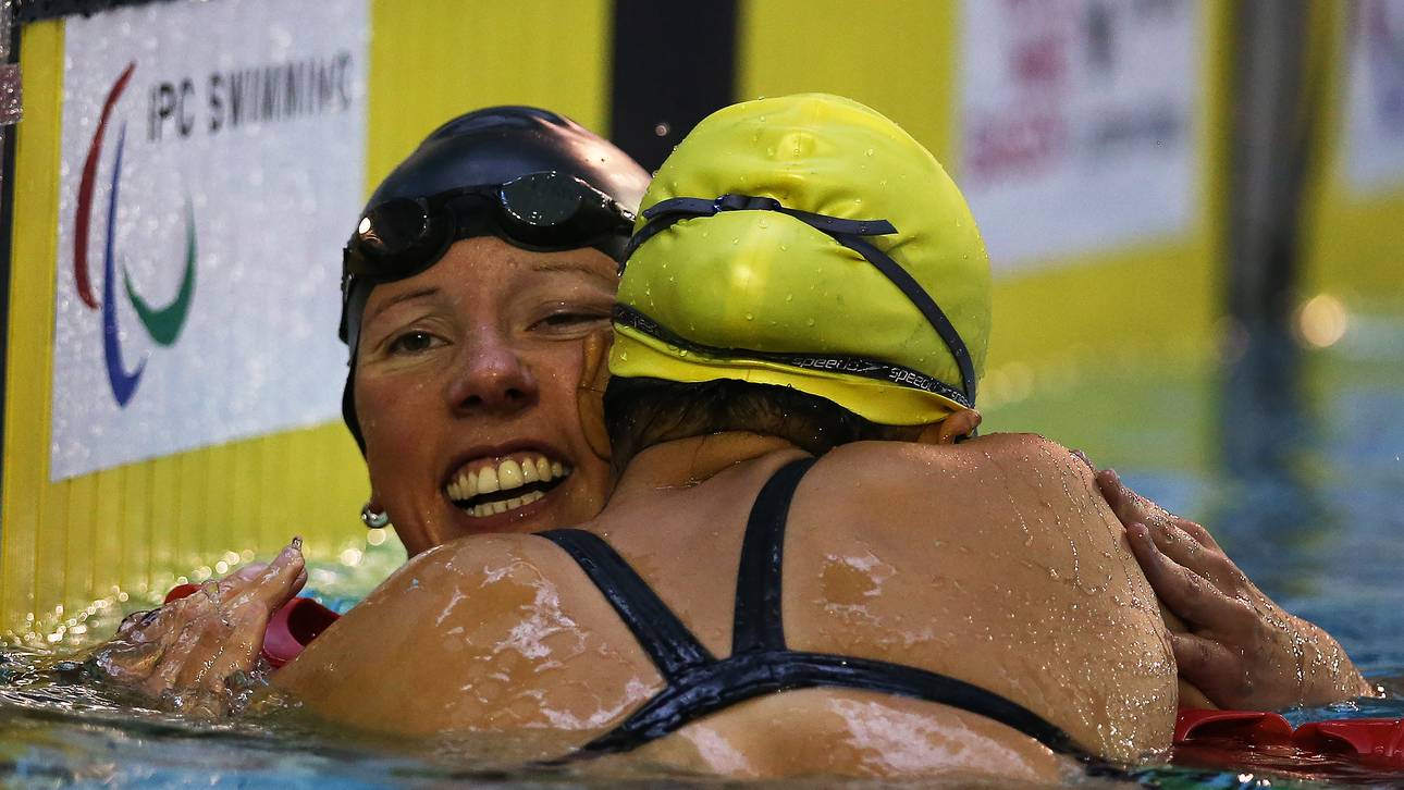 Deutsches Duo schwimmt zu Gold