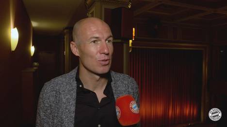 Großes Kino für eine große Bayern-Mannschaft: Am Donnerstagabend hat die FC Bayern-Produktion „Generation Wembley“ ihre Premiere im Filmtheater Sendlinger Tor gefeiert. Mit dabei auch die ehemaligen Stars wie Arjen Robben oder Philipp Lahm.