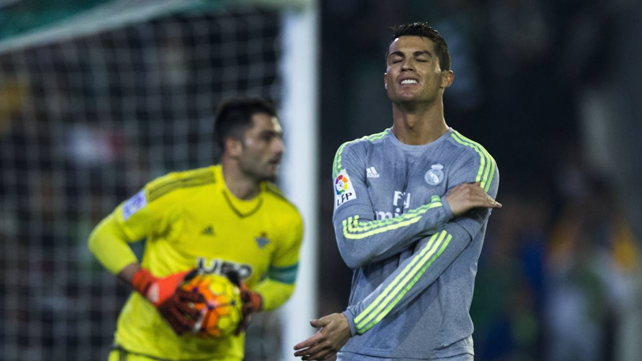 Abseitstor rettet Real einen Punkt