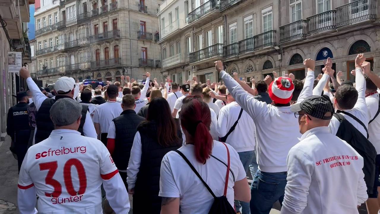 Gänsehaut! Freiburger nehmen Vigo ein