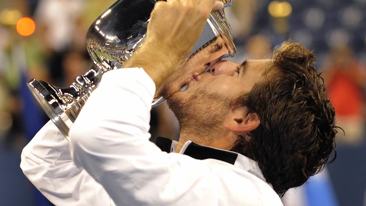 Bei den Australian Open scheitert er zu Jahresbeginn 2009 im Viertelfinale an Roger Federer, bei den French Open schafft er es dann erstmals in ein Grand-Slam-Halbfinale. Doch damit nicht genug: Mit dem Gewinn der US Open kommt der Argentinier endgültig in der absoluten Weltspitze an
