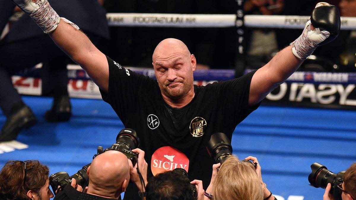 Der Brite liebt das Rampenlicht. Er ist für seine Gaga-Aufritte und kuriosen Aufritte bekannt 