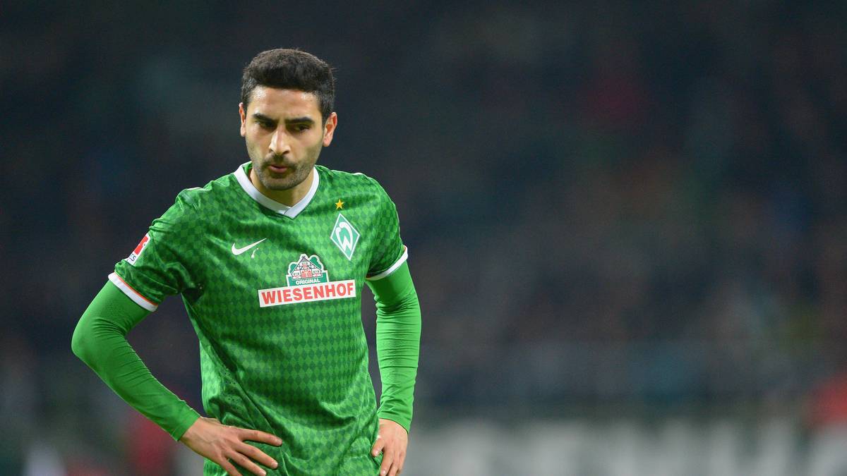 2010 wurde er zum 1. FC Nürnberg verliehen, 2011 folgte der Wechsel zu Werder Bremen für fünf Millionen Euro, wo Ekici aber nie wirklich ankam