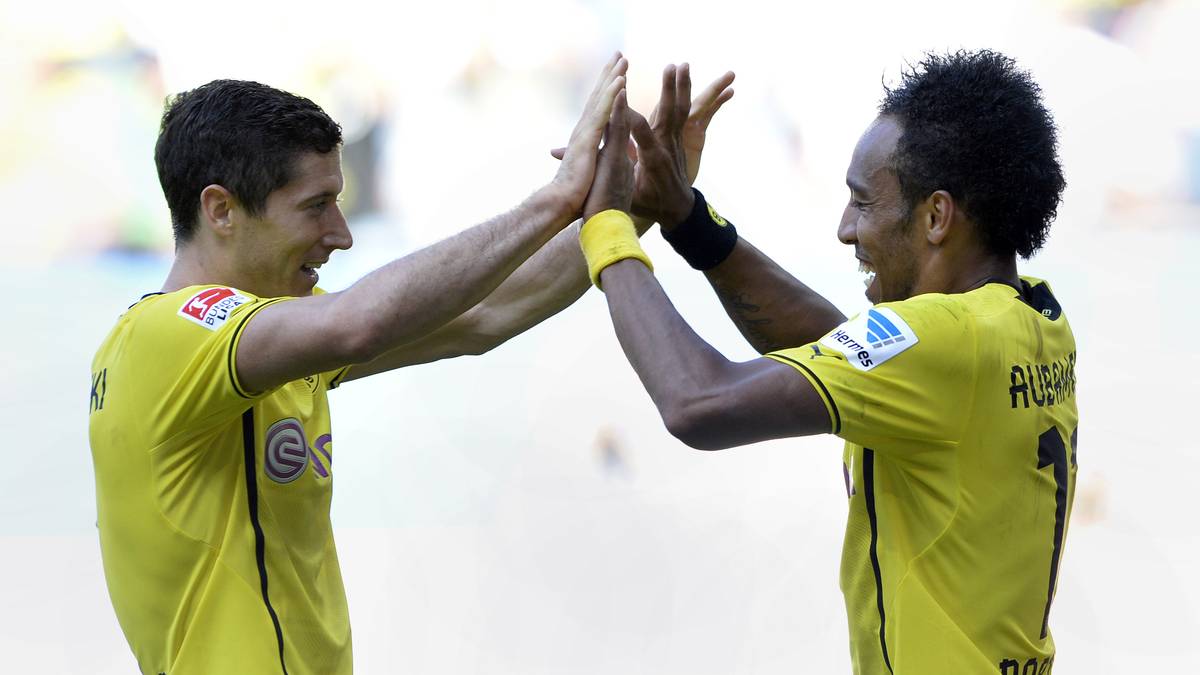 Fortan sollte der BVB nicht mehr immer mit dem sportlichen Erfolg, sondern vielmehr mit dem finanziellen glänzen. Im Sommer 2013 verpflichtet Dortmund Pierre-Emerick Aubameyang, Henrikh Mkhitaryan und Sokratis. Aubameyang bildet mit Lewandowski das wohl gefährlichste Sturmduo der Bundesliga