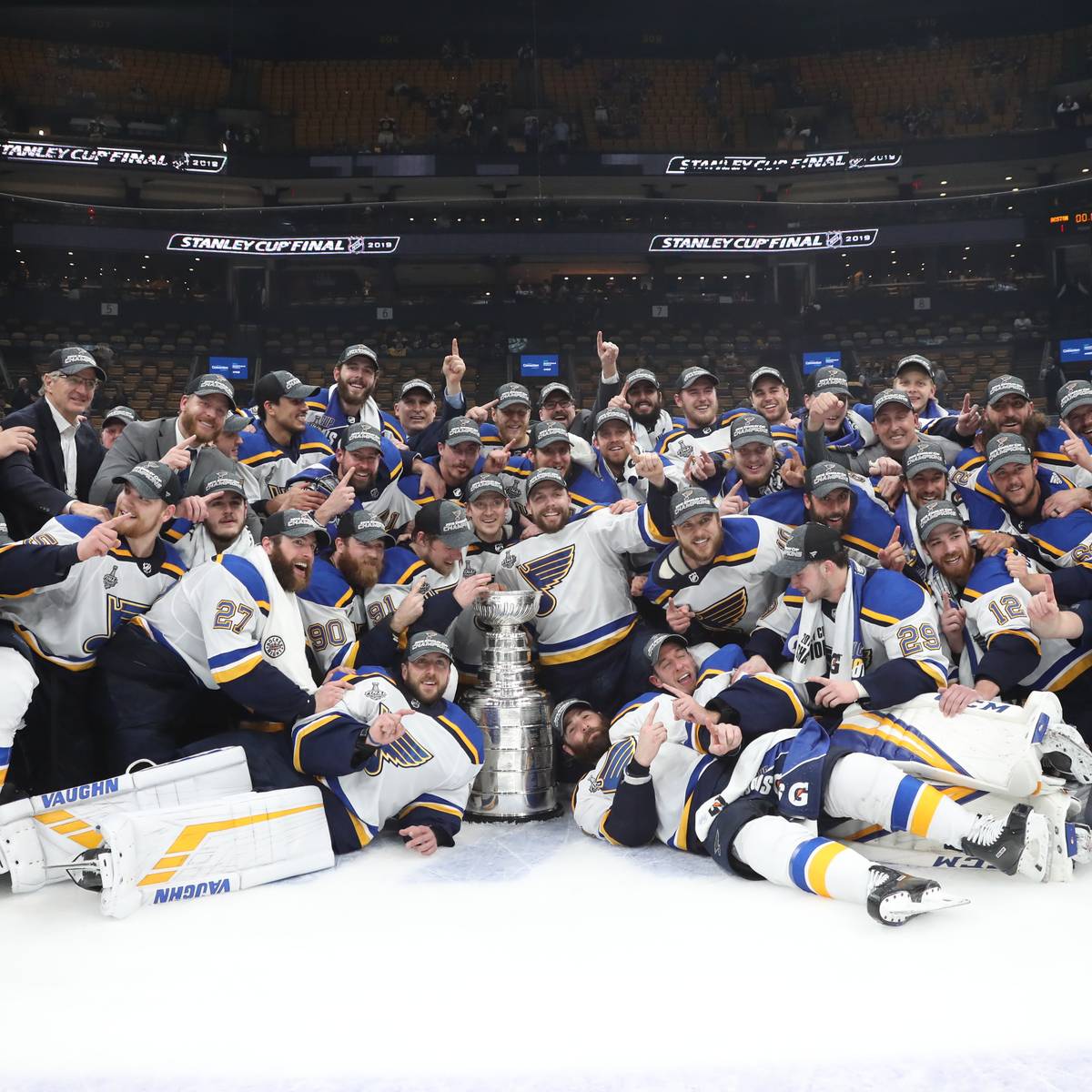 Nhl Finale St Louis Blues Holen Erstmals Stanley Cup