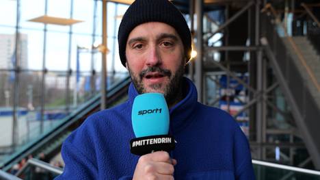 Edin Dzeko ist offiziell ein neuer Spieler des FC Schalke 04 und hatte am Donnerstag - seinem ersten Tag als Schalke-Profi - einiges zu tun.