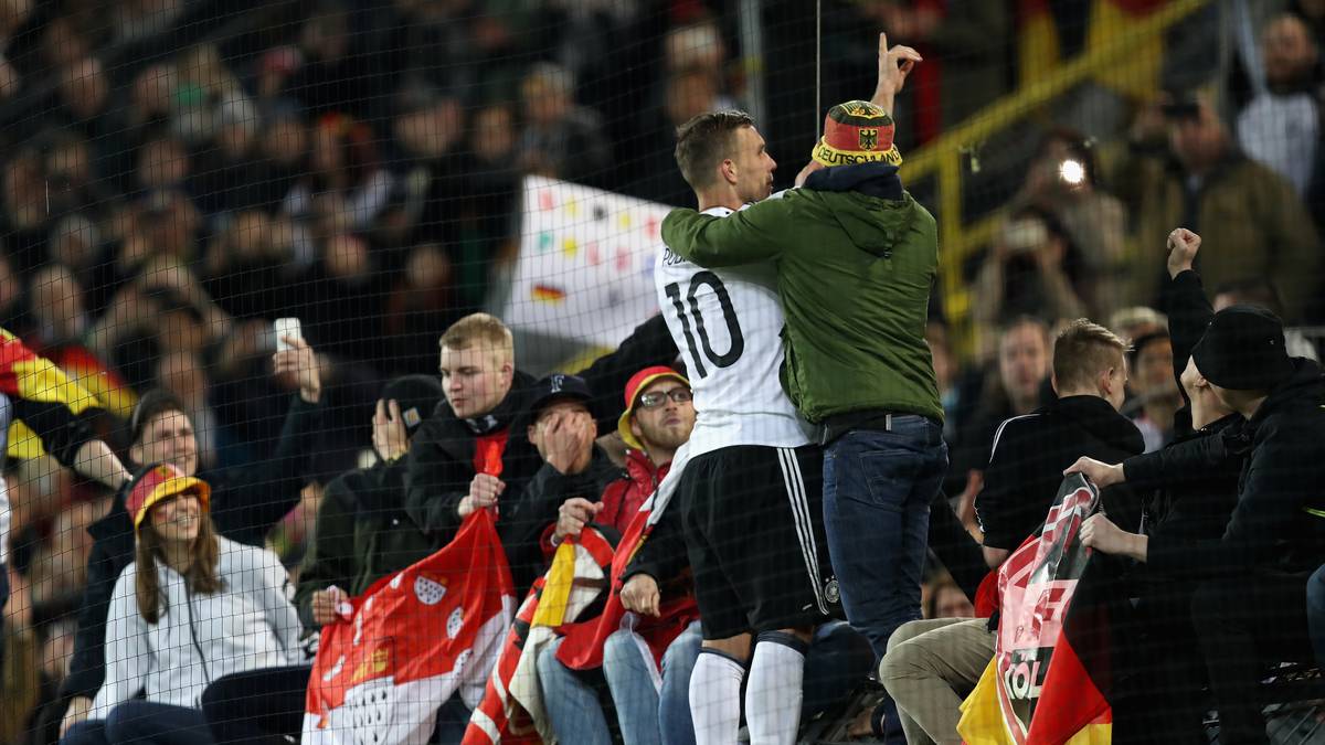 ...und feiert mit ihnen