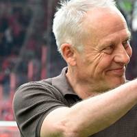 Christian Streich haderte mit der Niederlage bei seinem Freiburg-Abschied. Der verpassten Europapokal-Qualifikation trauerte der Trainer hinterher.