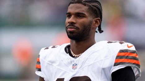 Shedeur Sanders feiert sein NFL-Debüt bei den Cleveland Browns und spricht über seinen schwierigen Start.