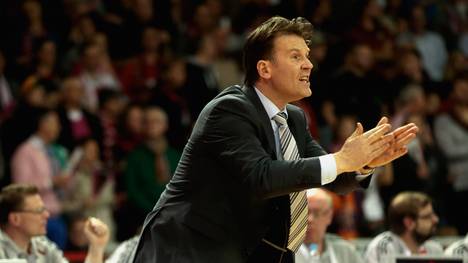 Mathias Fischer gibt bei den Telekom Baskets Bonn bis 2017 die Anweisungen
