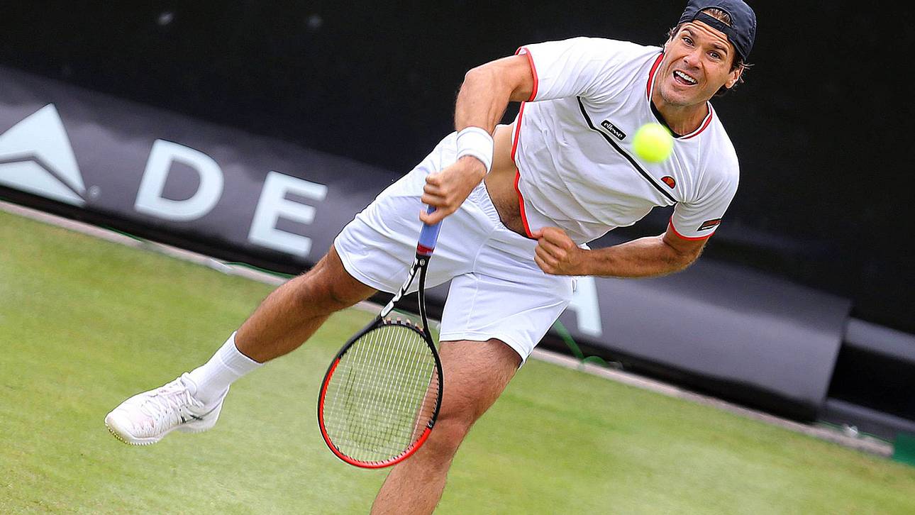 Haas gewinnt bei Comeback