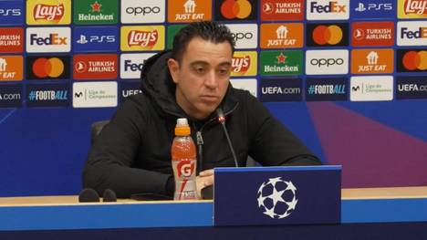 Ein Talent des FC Barcelona ist nach dem 3:1-Sieg in der Champions League gegen die SSC Neapel in aller Munde. Für Trainer Xavi steht das Wunderkind vor einer "wunderbaren Entwicklung".