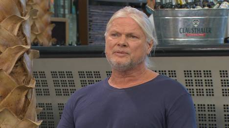 Nach der Entlassung von David Wagner bei Schalke 04, wird Ralf Rangnick als Nachfolger gehandelt. Guido Schäfer stellt im CHECK24 Doppelpass aber klar, dass er sich das nicht antuen wird.