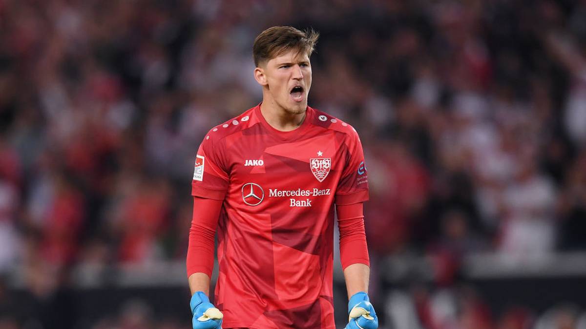 GREGOR KOBEL: Erneut hat die TSG den Ersatzkeeper von Oliver Baumann verliehen. Nach ordentlichen Leistungen in Augsburg darf sich der 21-Jährige nun bei Rivale VfB Stuttgart versuchen. Dort gehört er auch zur Startelf, musste allerdings in fünf Partien schon fünf Mal hinter sich greifen. Dennoch: Kobel wird immer stabiler und könnte zum Rückhalt werden beim Ziel Aufstieg
