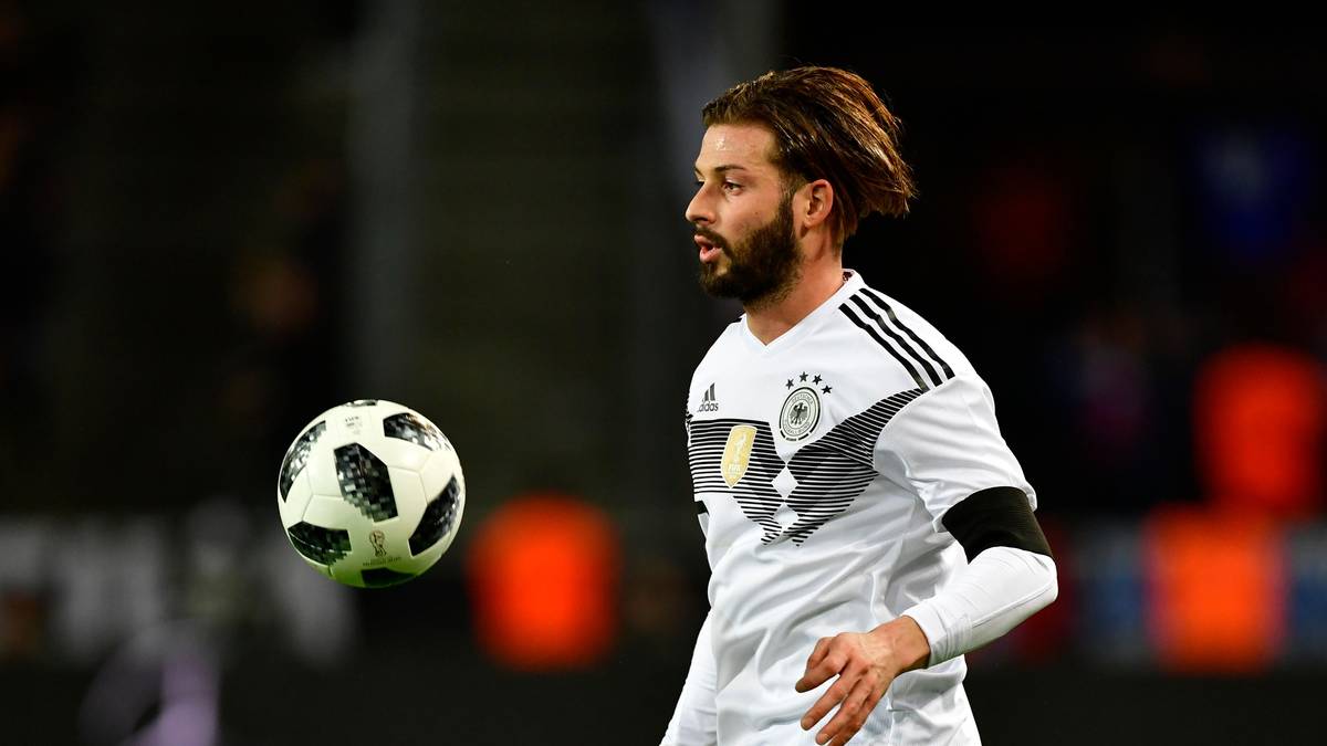 MARVIN PLATTENHARDT (Hertha BSC): Plattenhardt hat seine Qualitäten bei Standards, aber längst nicht jeder Beobachter sieht in dem 26-Jährigen einen zwingenden WM-Teilnehmer. Doch die Alternativen sind nach dem Kreuzbandriss von Marcel Halstenberg rar