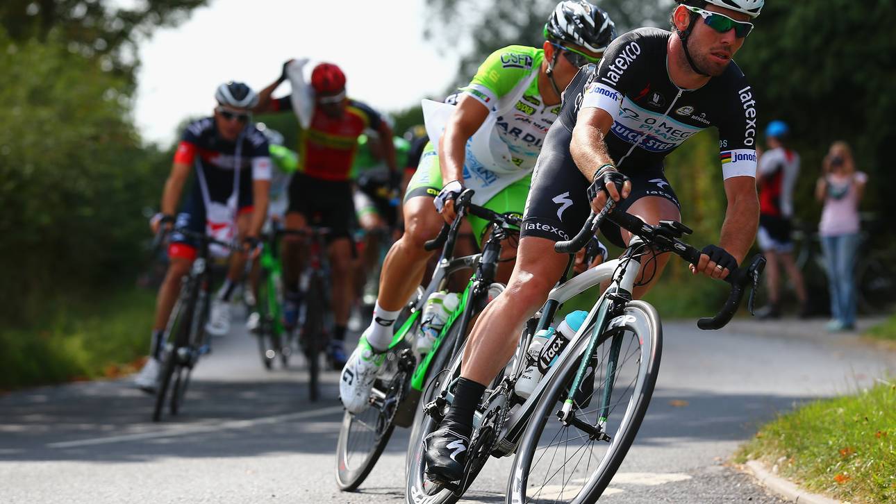 Cavendish gewinnt Auftakt in Dubai