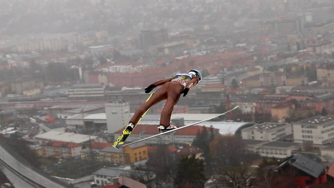 Vor Quali: Stoch fliegt allen davon