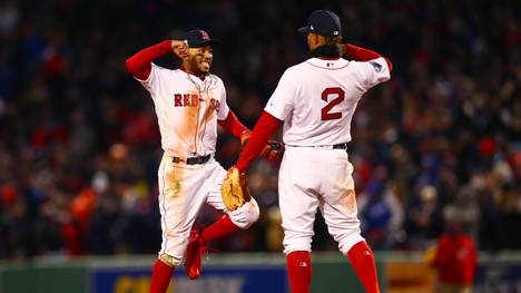Die Boston Red Sox feiern einen Blitzsieg