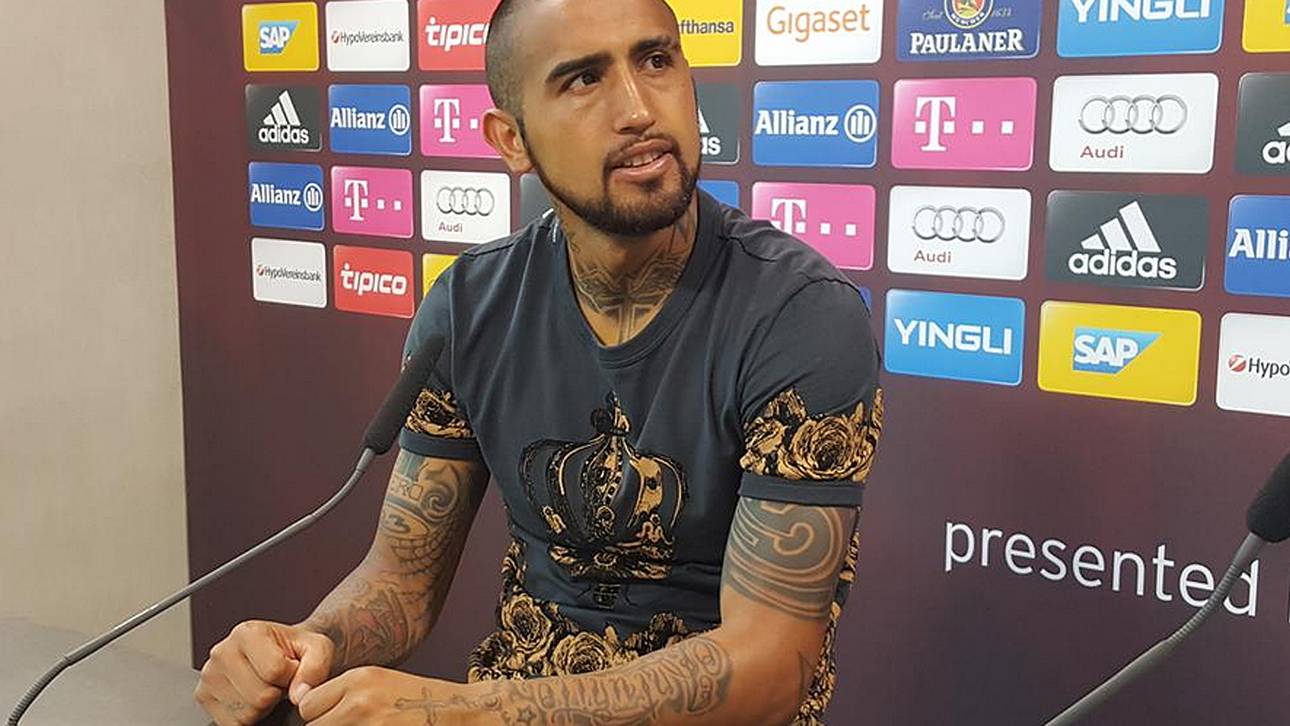 Vidal kündigt Henkelpott-Tattoo an