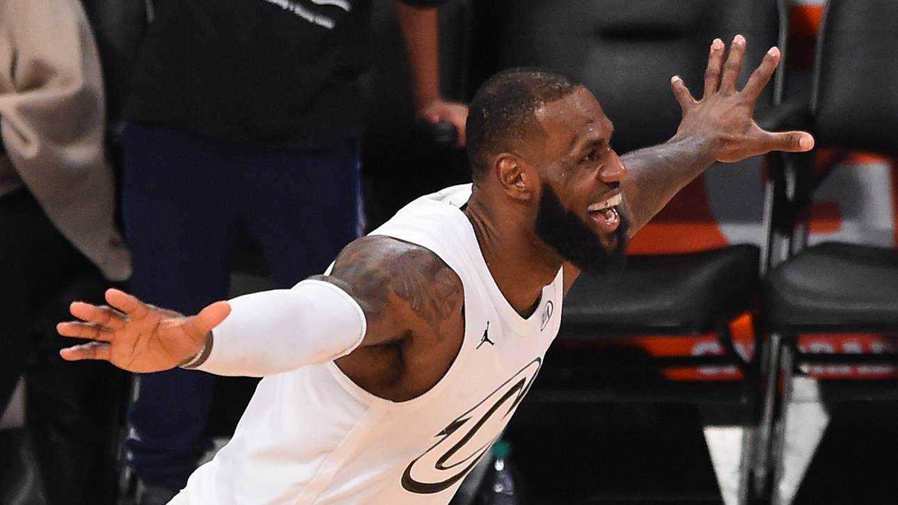 LeBrons Cavs überrollen Pistons