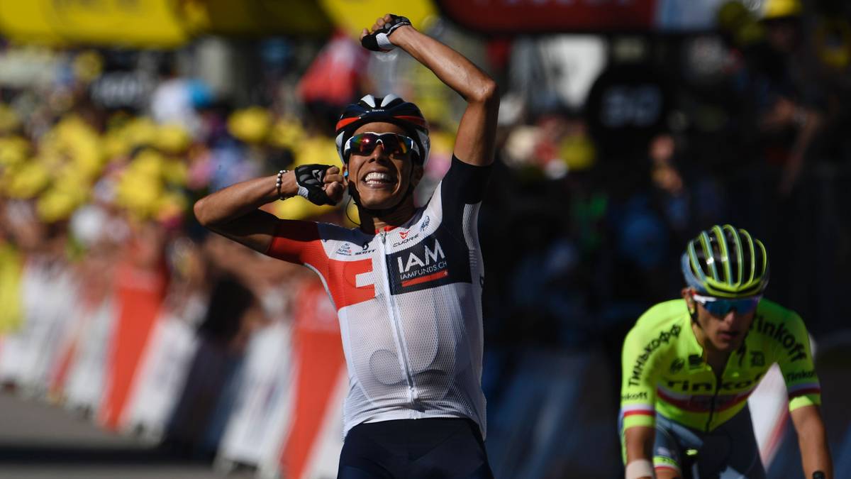 Im Schlussspurt muss sich Majka jedoch seinem Ausreißer-Kollegen Jarlinson Pantano geschlagen geben, der sich seinen ersten Etappensieg sichert